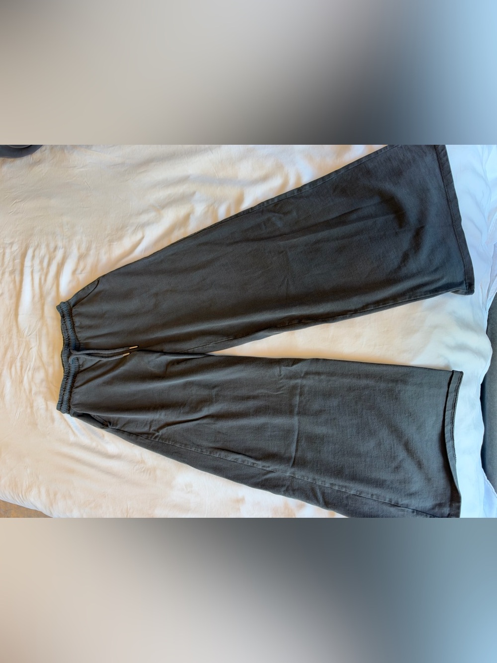 Zara Women’s  Dark Gray Sweatpants Joggers